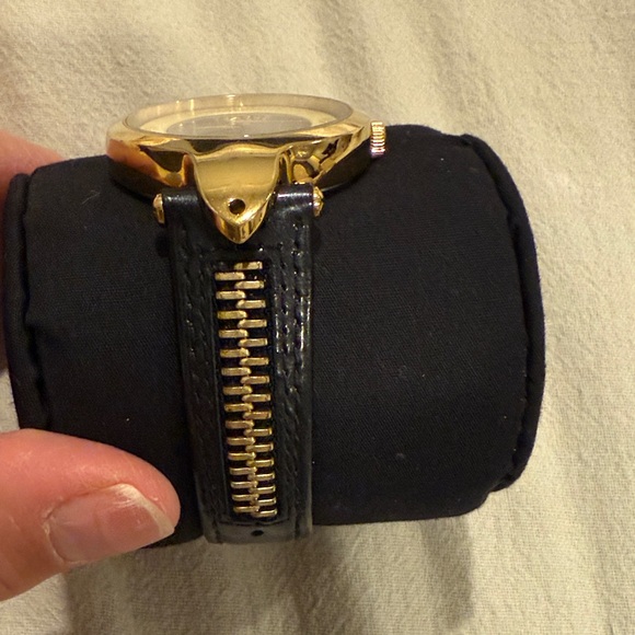 Versus Versace Black and‎ Gold Timepiece watch main image 6
